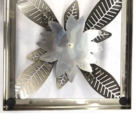 PartyLite Palm Leaf Jar Holder Candle Silver Lantern Glass Panels 11 x 7 New - Picture 2 of 5